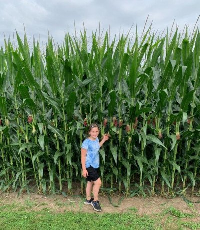 Tim Stuenkel niece and corn stalk